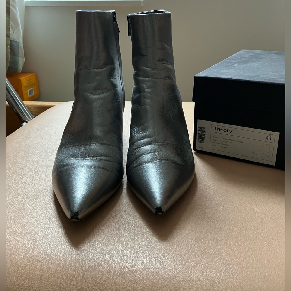Theory Casena Ankle Boot in Silver Metallic Napa Leather EU 41 / US 11